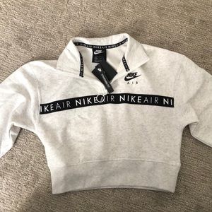 new nike cropped sweater
